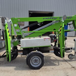 34' NiftyLift Towable