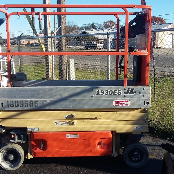 19' JLG 1930ES Electric Scissor Lift Universal Rent It All