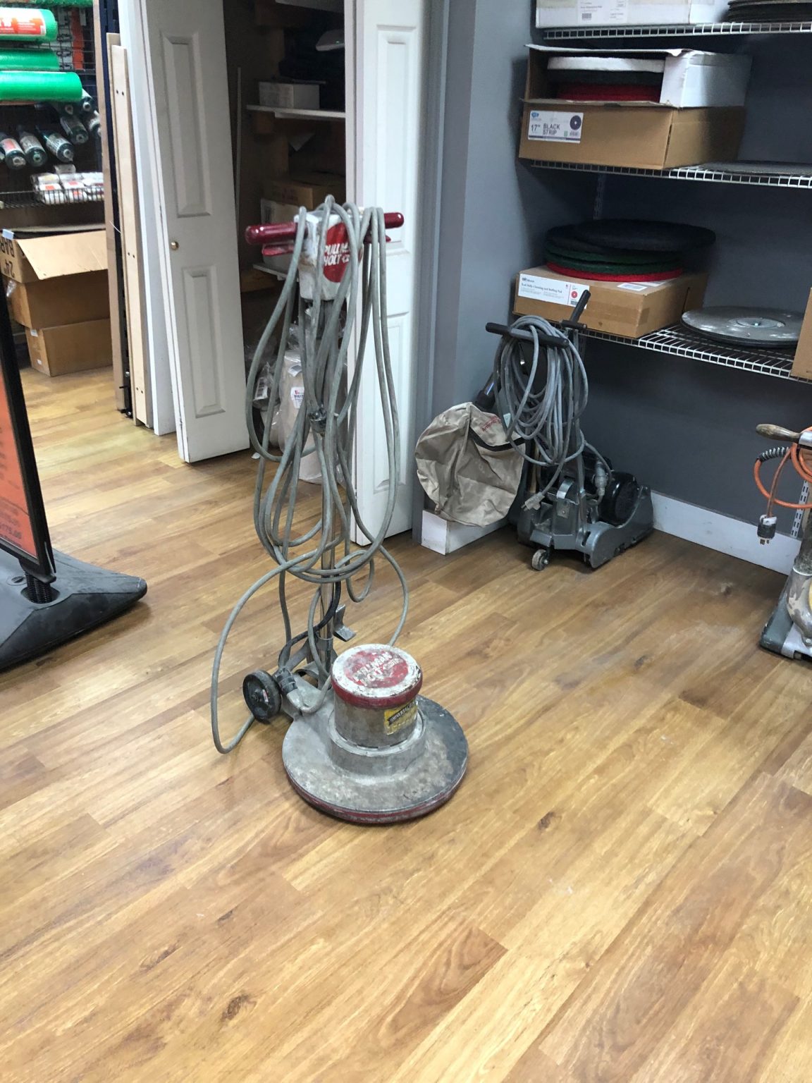 Floor polisher Universal Rent It All