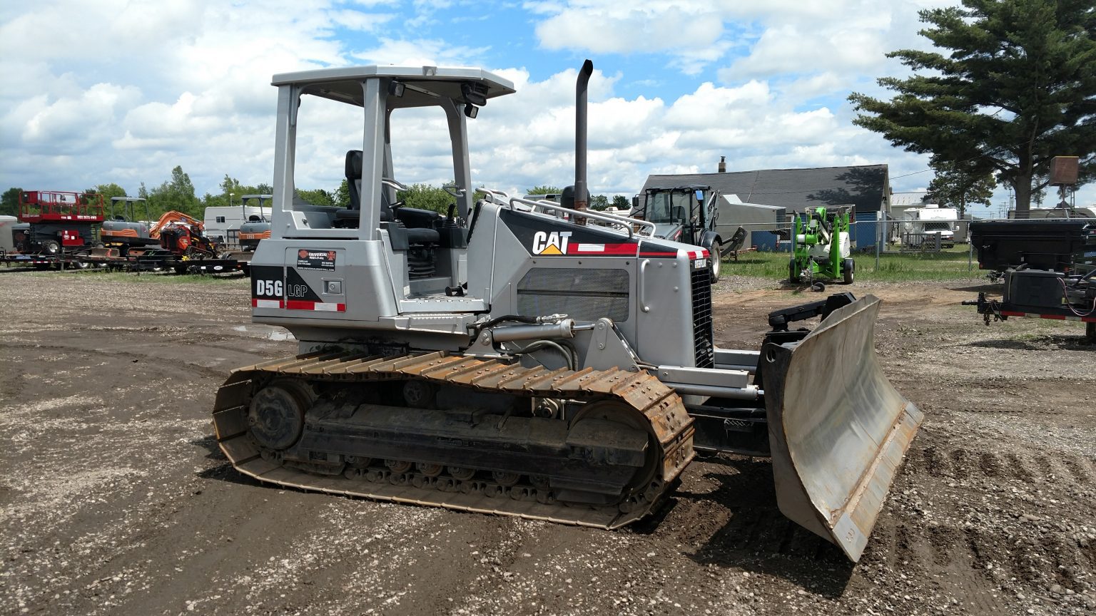 how to operate a cat d5 dozier Universal Rent It All