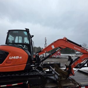 Kubota U48